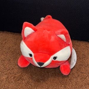 Fifi Fox squishmallow